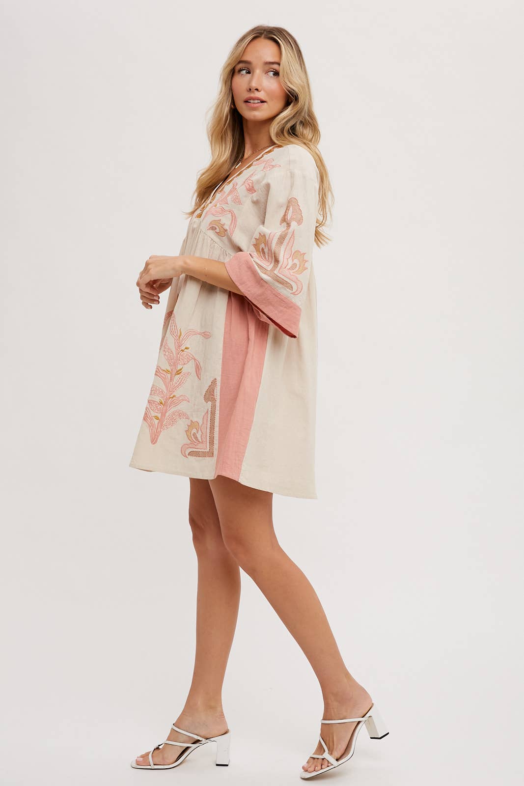 BOHO EMBROIDERED BABYDOLL DRESS: Pink