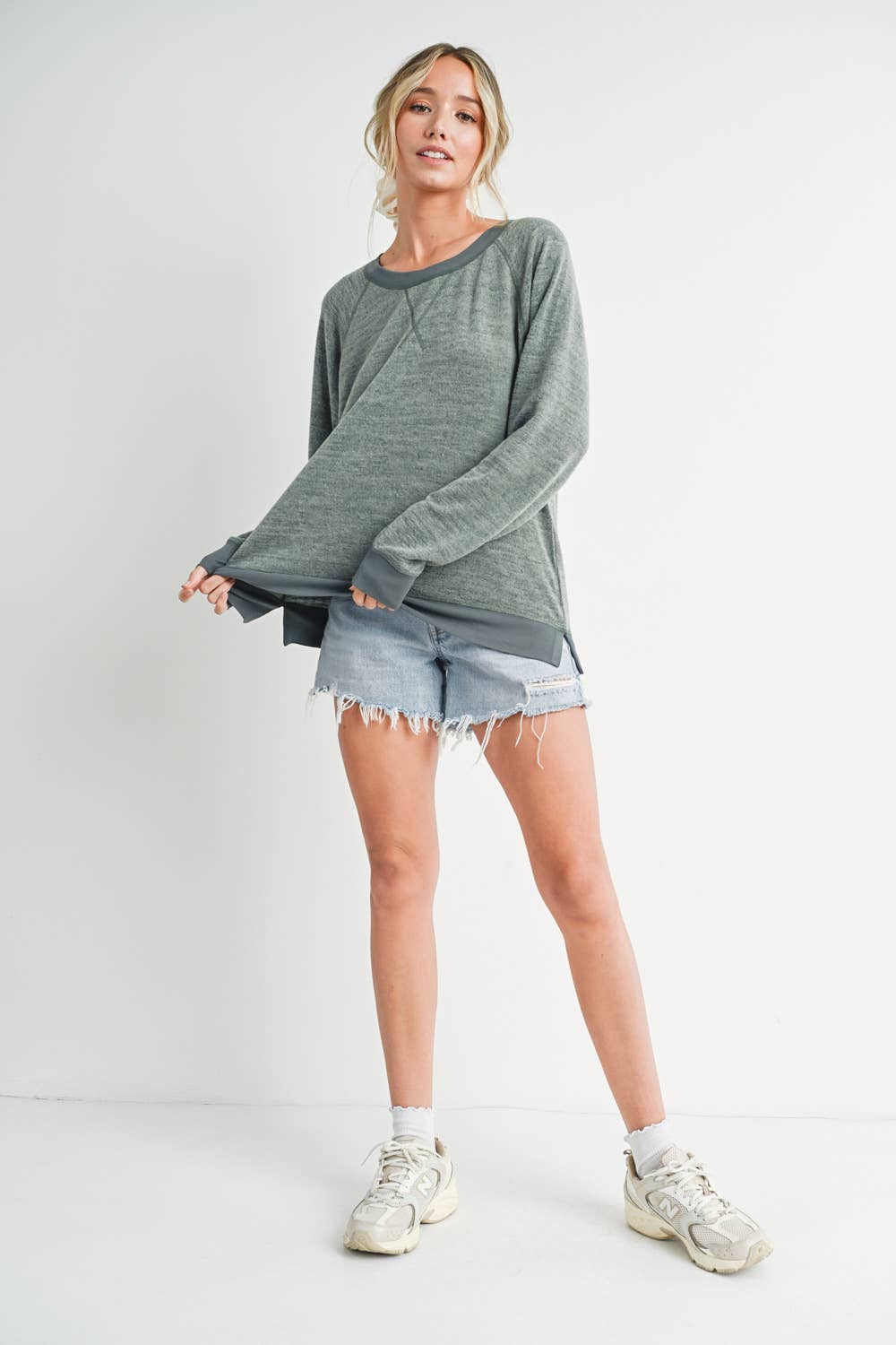 GREEN SWEATSHIRT PULLOVER