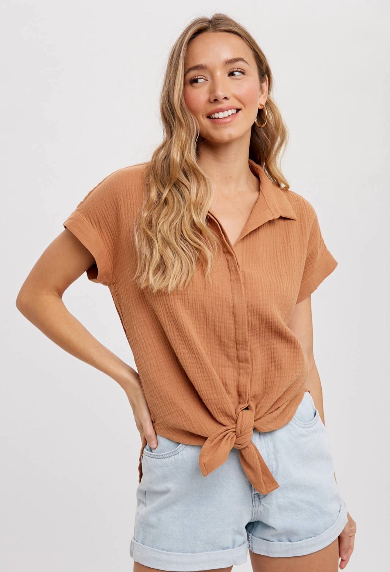 ESSENTIAL BUTTON UP COTTON SHIRT